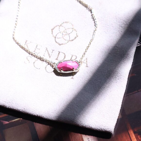 🌟Kendra Scott🌟 Elisa Pink Necklace Gold - Picture 2 of 2